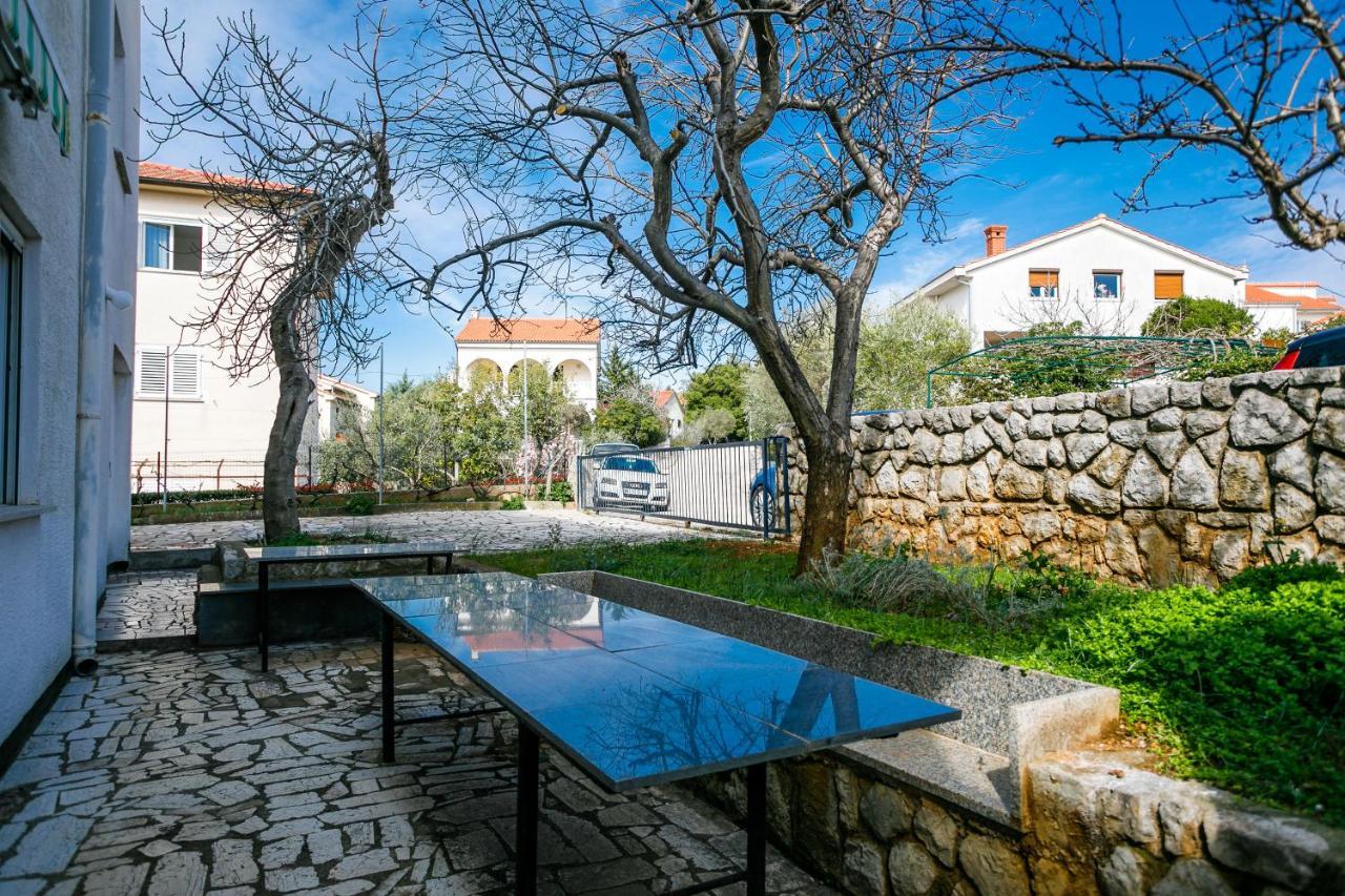 Ferienwohnung Marie I Nikola Krk Town Exterior foto