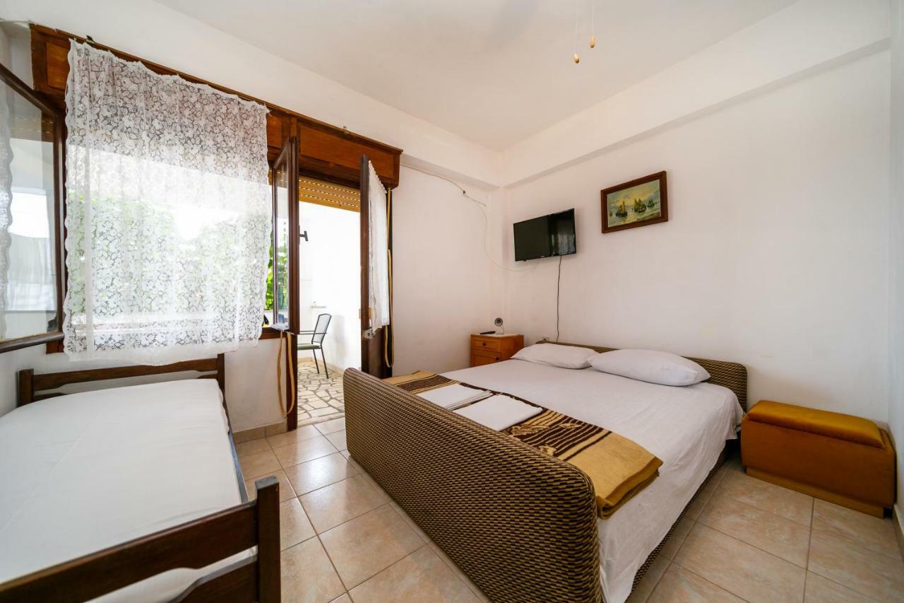 Ferienwohnung Marie I Nikola Krk Town Exterior foto