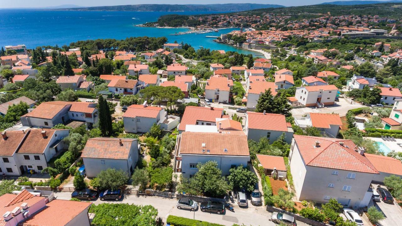 Ferienwohnung Marie I Nikola Krk Town Exterior foto
